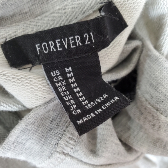Forever 21 Crewneck Sweater - Picture 2 of 2